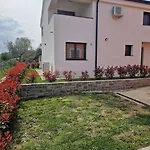 Hisa Naj Vakantiehuis