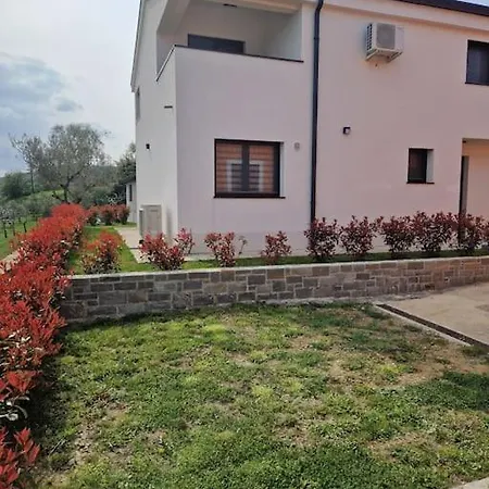 Hisa Naj Holiday home