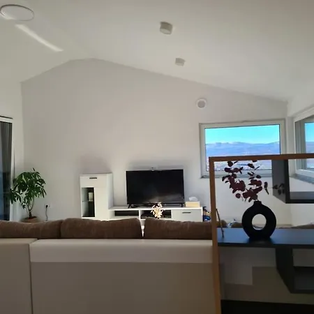 Vakantiehuis Hisa Naj