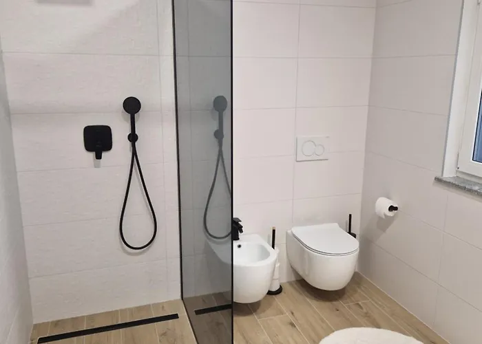 Dom wakacyjny Hisa Naj